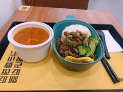 卤肉拌饭-老娘舅(西湖文化广场店)