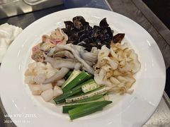 -鱼满舱·鲜活海鲜·正宗鲁菜