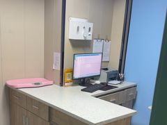 -半岛宠物医院24小时·内窥镜·牙科·碎石中心(府城大道店)