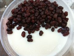 红豆双皮奶-陈记甜品窝(中山北路店)