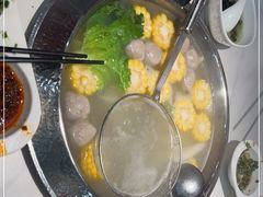 -浪里寻·臻牛养生牛肉火锅(方圆荟店)