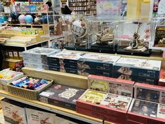 -猫的天空之城概念书店(印象城购物中心店)