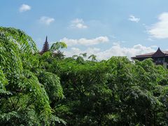 -西双版纳融创皇冠假日度假酒店