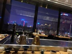 -丽思卡尔顿·炙焰·铁板烧餐厅