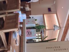 -蜜桃餐厅·伴山(湖滨商业街店)