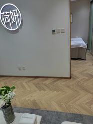 -HEYAN荷妍专业脱毛连锁机构