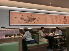 -得意咚瓜·顺德鱼生·冬瓜火锅(深圳首店)