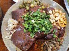 -谢老五跷脚牛肉·非遗传承店