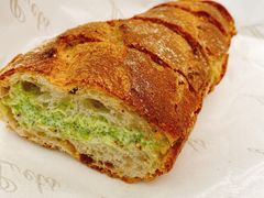 芥末飞鱼籽法棍-Let's Taipei 非常烘焙(太古里店)