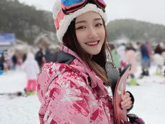 -大别山南武当滑雪场