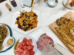 -何适山庄 ·可团建(水长城P2停车场店)