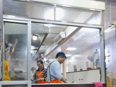 -朝阳路拉面店