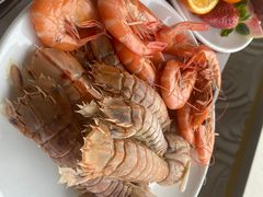 -荣誉国际酒店-云顶旋转餐厅