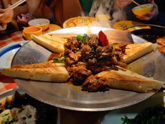 地锅山地鸡-俭朴菜(鲁磨路店)