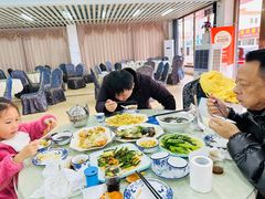 -双月饭店·20年老字号(新村店)