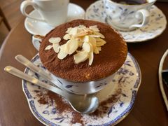 -Café Monson