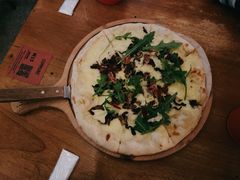 黑松露风干火腿披萨-COMMUNE幻师(五角场店)