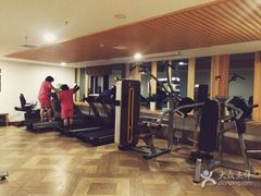 -绿岛汤泉韩式休闲会所