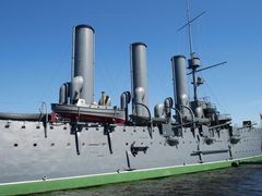 -阿芙乐尔号巡洋舰