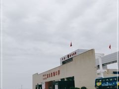 -霍尔果斯国门景区