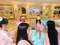 -麓湖国际水疗