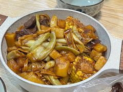 -内蒙焖面大盆骨餐馆(山大路店)