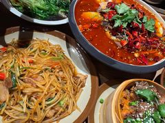 -川堂风·跷脚牛肉·乐山爆炒(宝山日月光店)