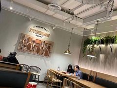 大堂-必胜客(百联又一城店)