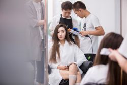 -DL HAIR SALON