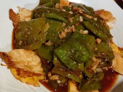 -山楂树融合菜餐厅