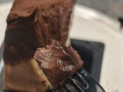 -W COLLECTIVE  DESSERT SHOP