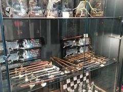 -九又四分之三站台哈利波特商店