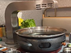 -围炉肉舍丹东海鲜烤肉·烤活鳗(步行街店)