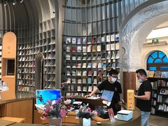 -思南书局·诗歌店