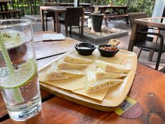 墨西哥芝士鸡肉饼-Pistolera Mexican Cantina女枪手墨西哥餐厅(碧云路店)