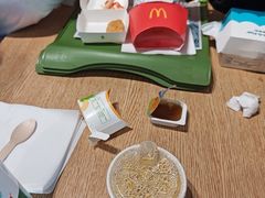 -麦当劳(南京路2店)