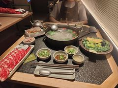 -三出山火锅(南京万象天地店)