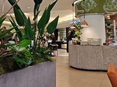 -亮马河饭店翠雅咖啡厅