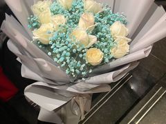 -亭亭鲜花店(中山北路店)