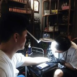-木子·纹身店TATTOO穿孔·洗纹身