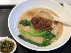 -百事佳烧鸭牛腩(上海虹桥站店)