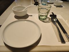 -港丽餐厅(高德置地店)