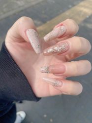 -晨·艺美甲美睫