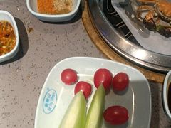 -金滏山烤肉·海鲜·火锅自助餐厅(襄阳万达店)