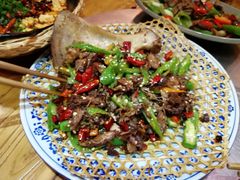 -郑件洋芋饭庄
