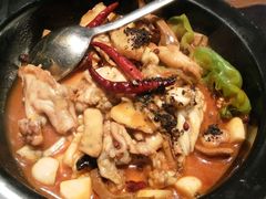 -云海肴·汽锅鸡·云南菜(天山百盛优客店)