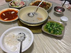 -将就吃农家特色土菜馆