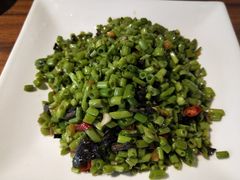 干巴菌炒空心杆-怡得饭庄·宋大妈昆明菜·始于1996(滇池海埂大坝店)