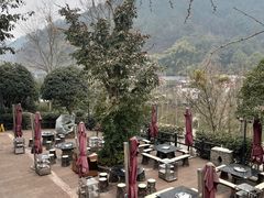 -楠柏弯休闲山庄(梨花溪店)