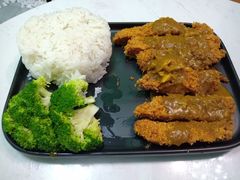 -新荔园茶餐厅(荔湾区府宿舍大院店)